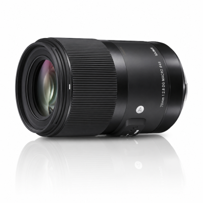 Sigma 70mm f/2.8 DG Macro - L